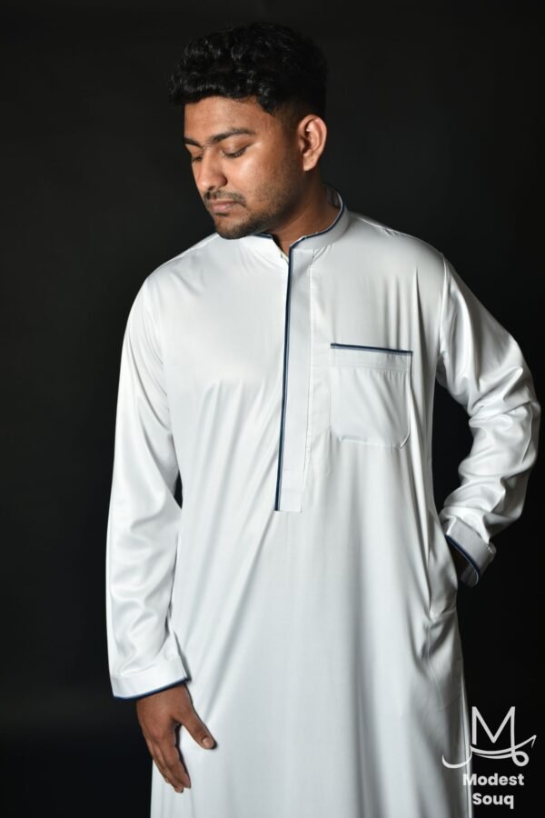 White Collared Trim Thobe - Image 2
