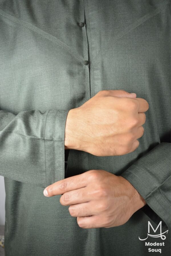 Green Emirati Thobe - Image 3