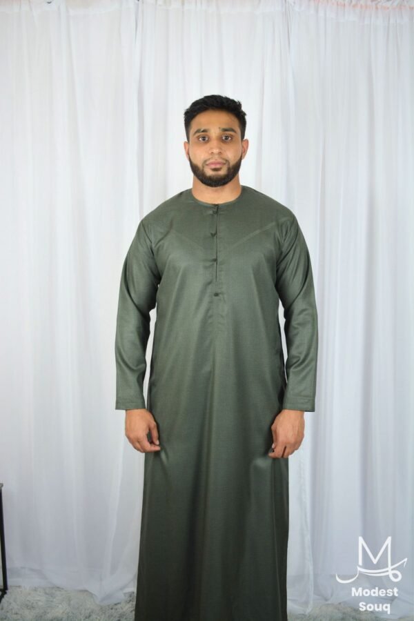 Green Emirati Thobe - Image 2