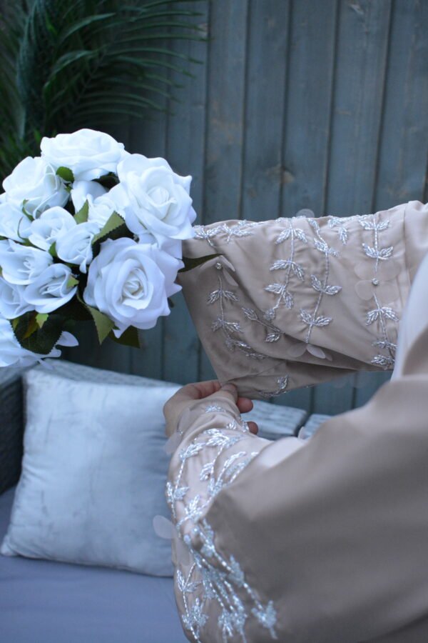 Zaheerah Blush Pink Abaya - Image 2