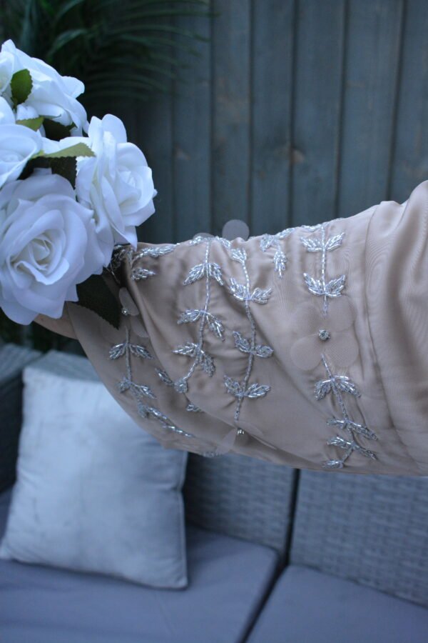 Zaheerah Blush Pink Abaya - Image 4