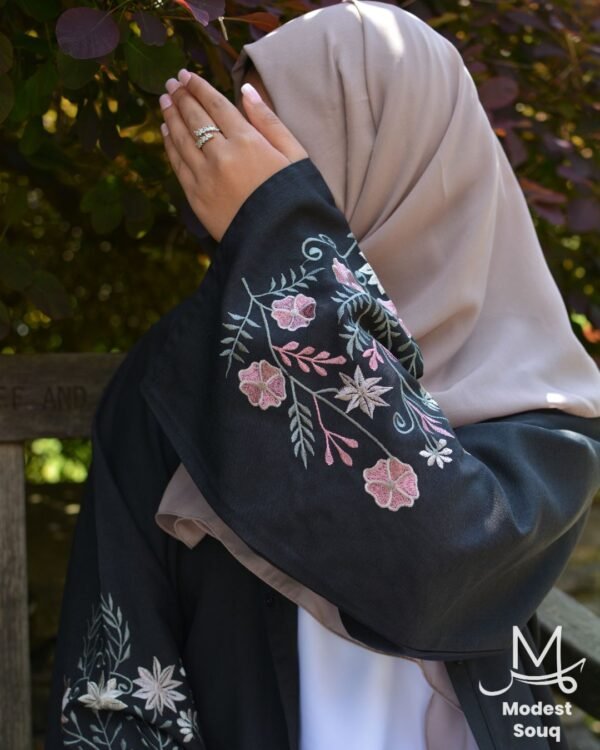 Amaaya Black Linen Floral Abaya - Image 4