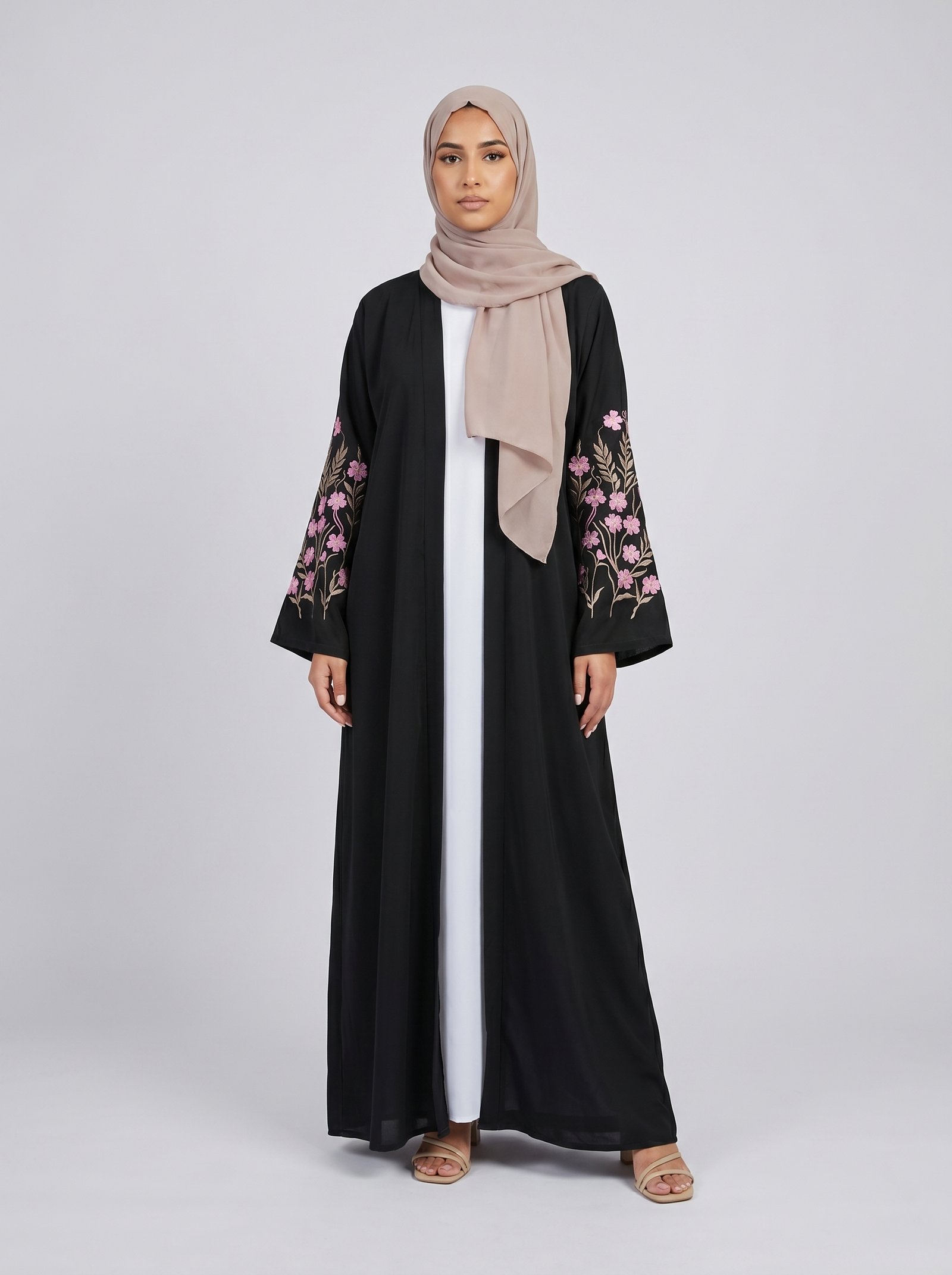 EEMAAN - FLORAL PINK CHAIN ABAYA