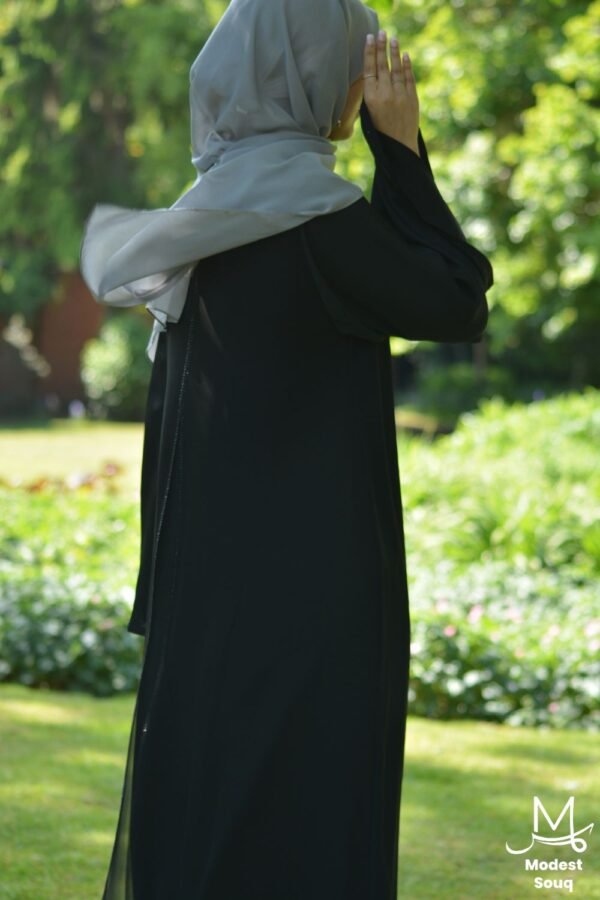 black occasion abaya