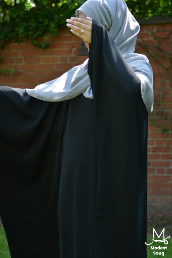 Mariam Batwing Black Abaya - Image 5