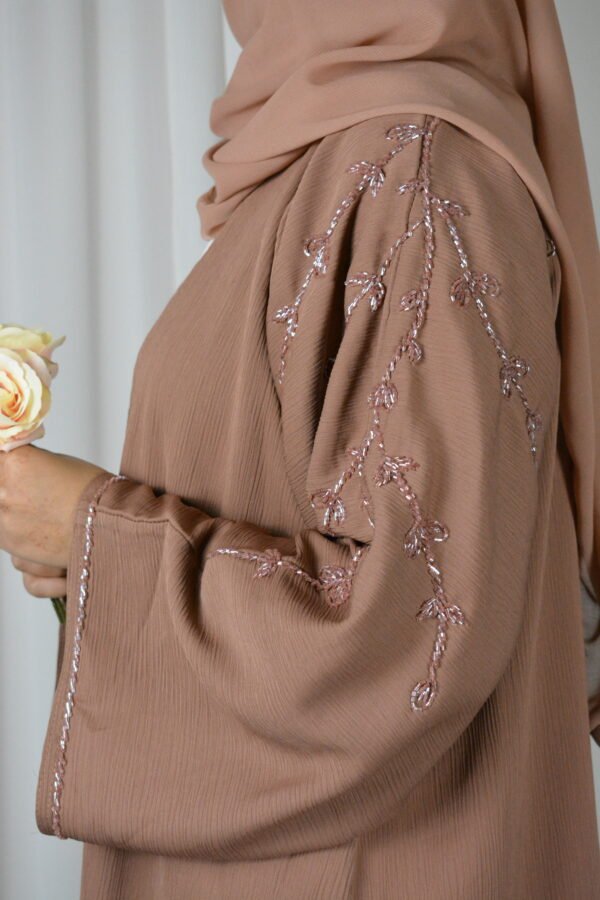 Aaishah Pink Abaya