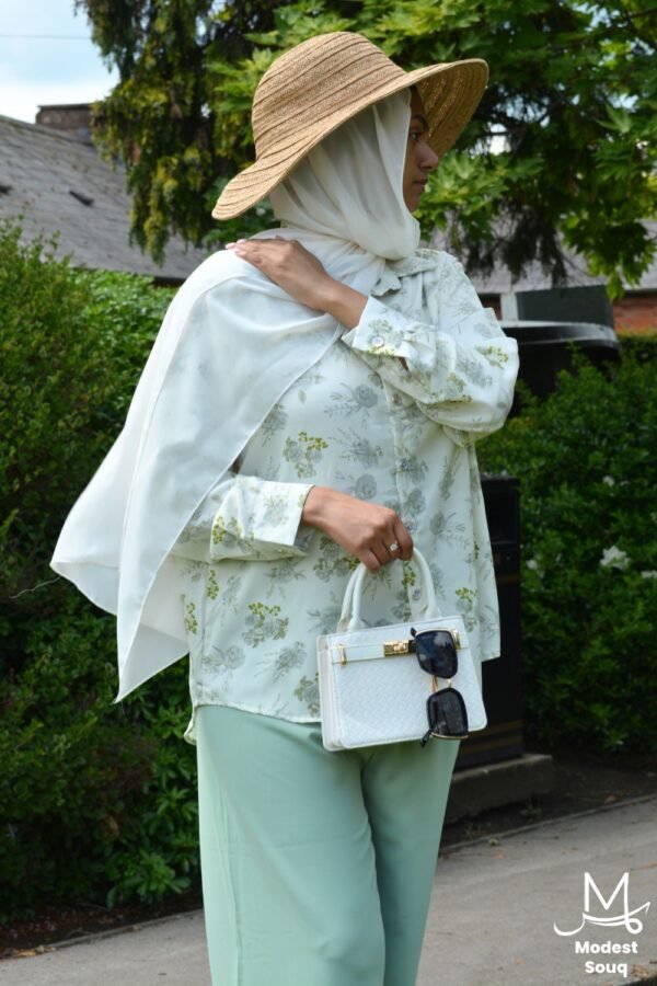 Reem - Green & White Co Ord Set - Image 2