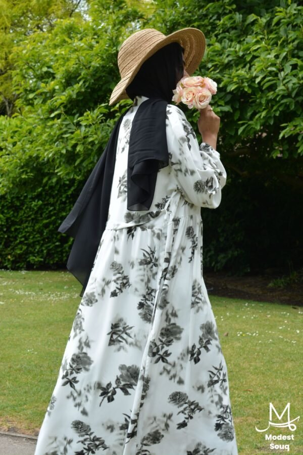 Yasmin White Maxi Dress - Image 2