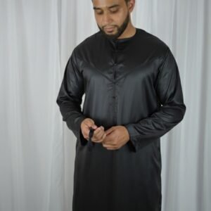 Black Emirati Thobe Shiny