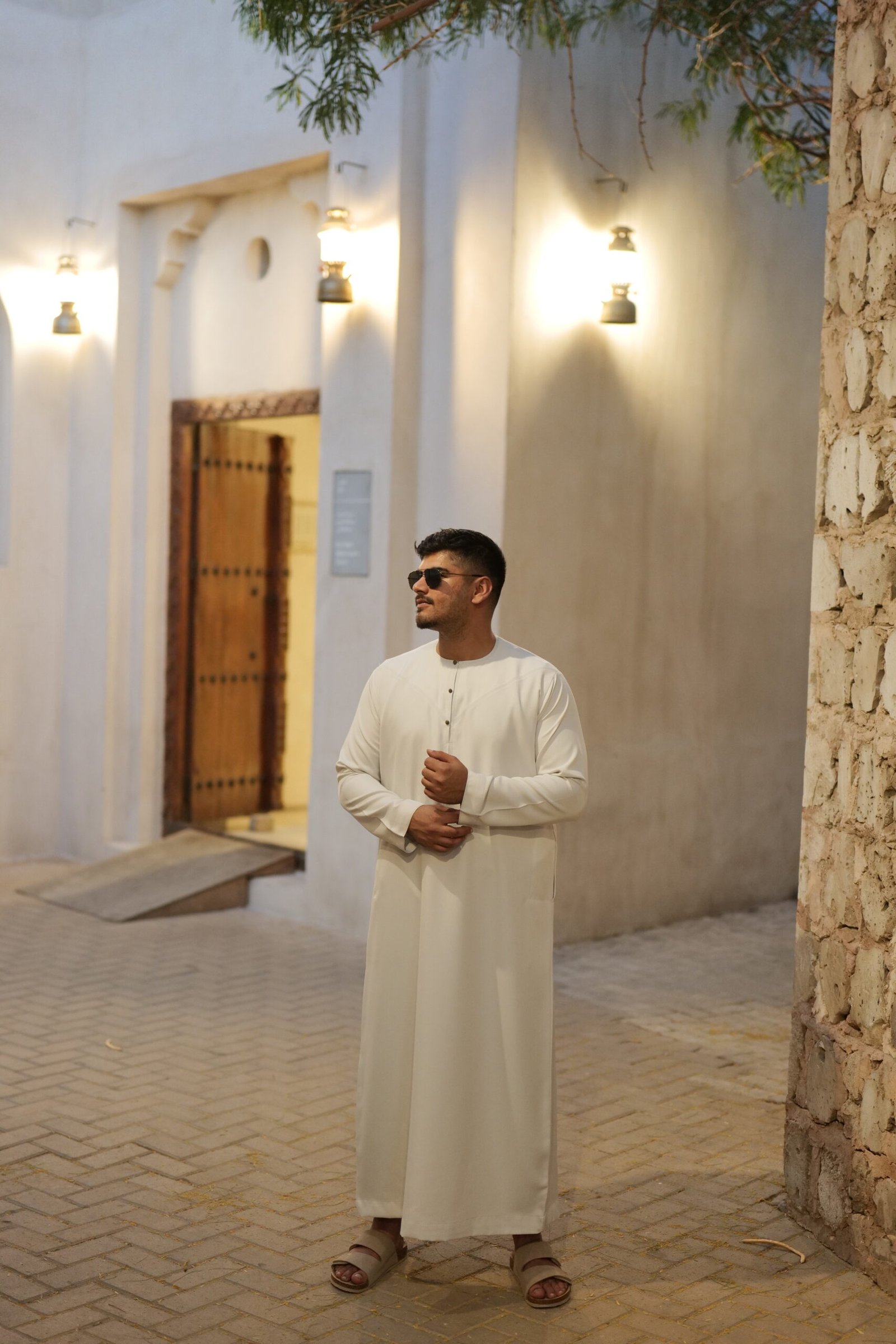Emirati Cream Kandura Thobe Khaki green button full view
